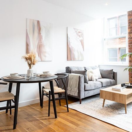 Boutique City Centre Apartment Манчестер Экстерьер фото